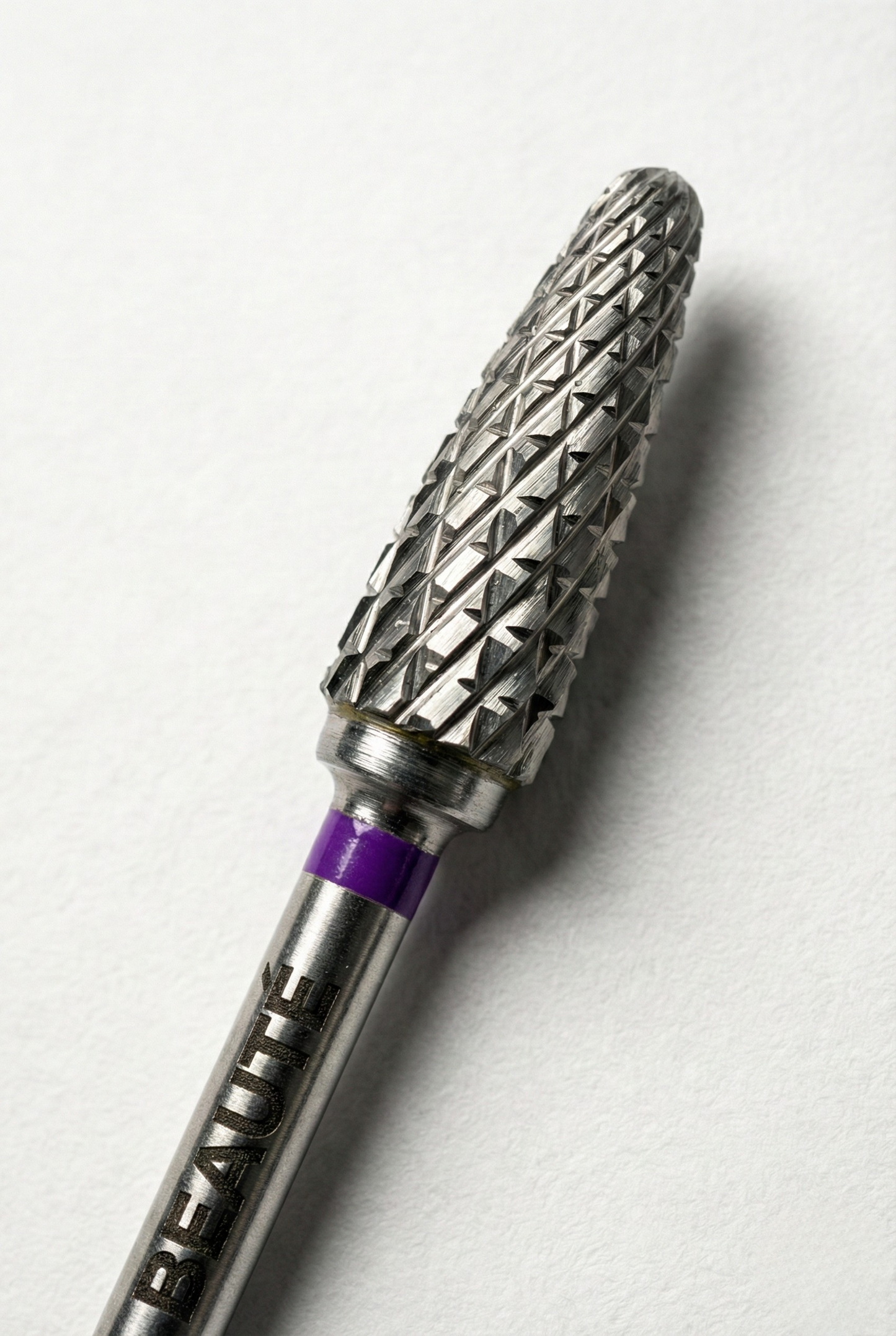 Broca Carbide de tungstênio Beauté para Remoção de Gel e Acrílico - Uso Profissional